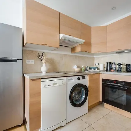 Apartament Trocadero 1bedroom 4 People Paryż