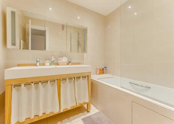 Trocadero 1bedroom 4 People Lägenhet *